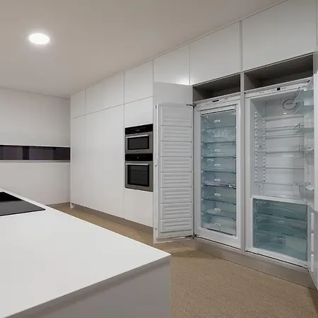 Feriehus Camacho - Ultra Luxury Calheta (Madeira)