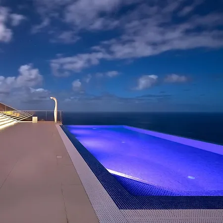 בית נופש Camacho - Ultra Luxury *