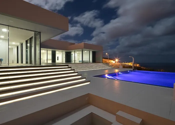 Camacho - Ultra Luxury *