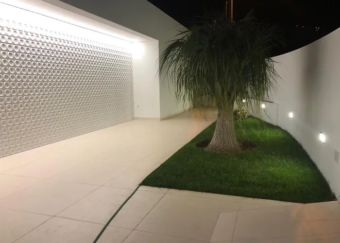 Camacho - Ultra Luxury Calheta (Madeira)