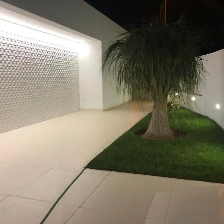 Camacho - Ultra Luxury Calheta (Madeira)