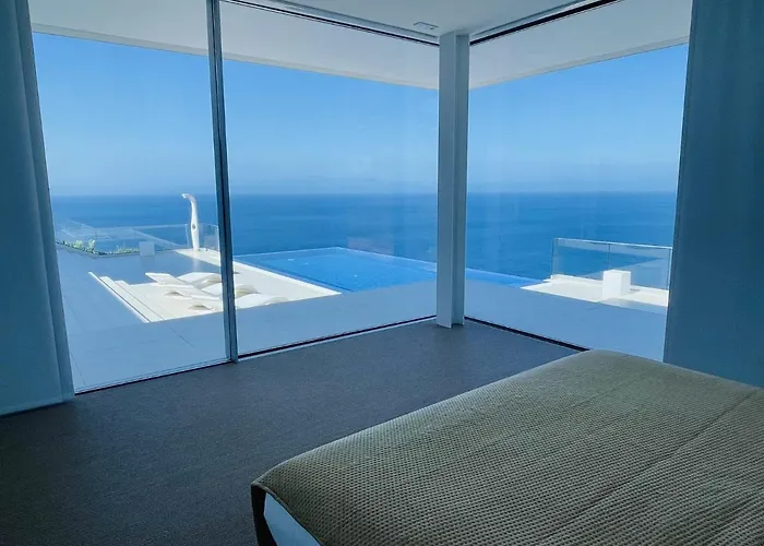 Camacho - Ultra Luxury