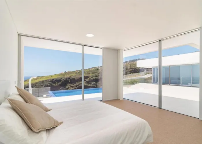 Camacho - Ultra Luxury *