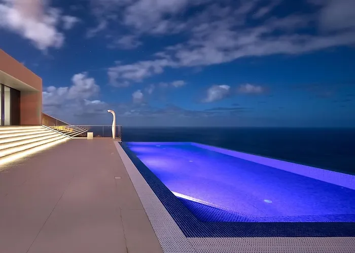 Camacho - Ultra Luxury * Calheta (Madeira)